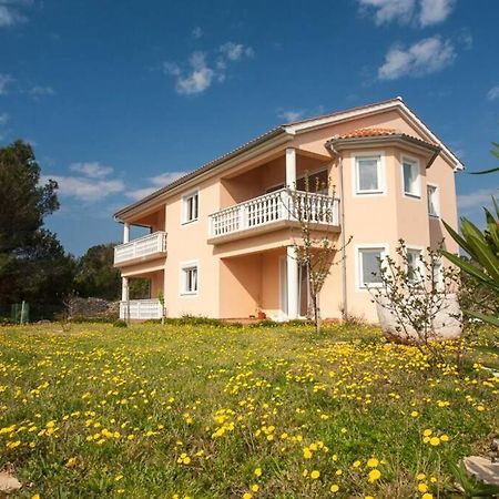 Apartments Doris, Krk คิร์ก ภายนอก รูปภาพ